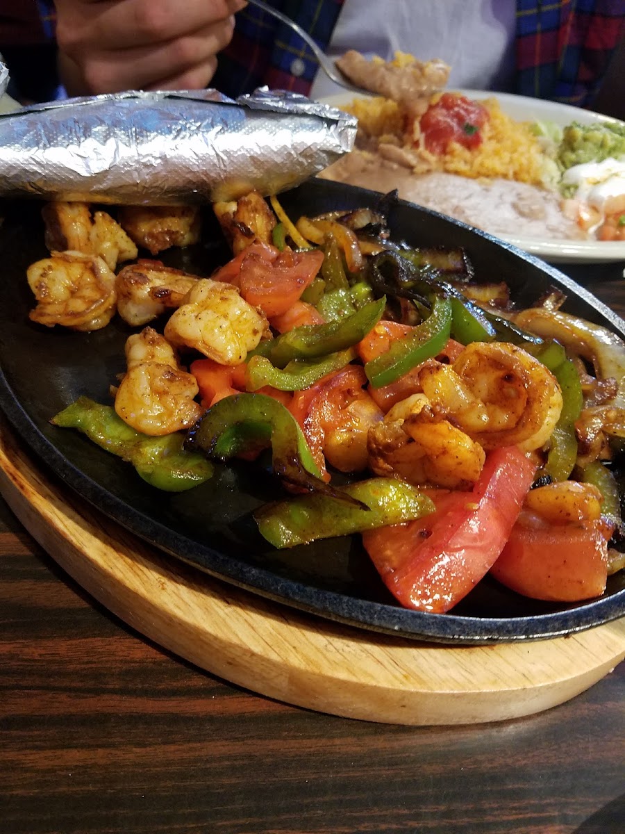 Alberto's Mexican Grill - Photo 5