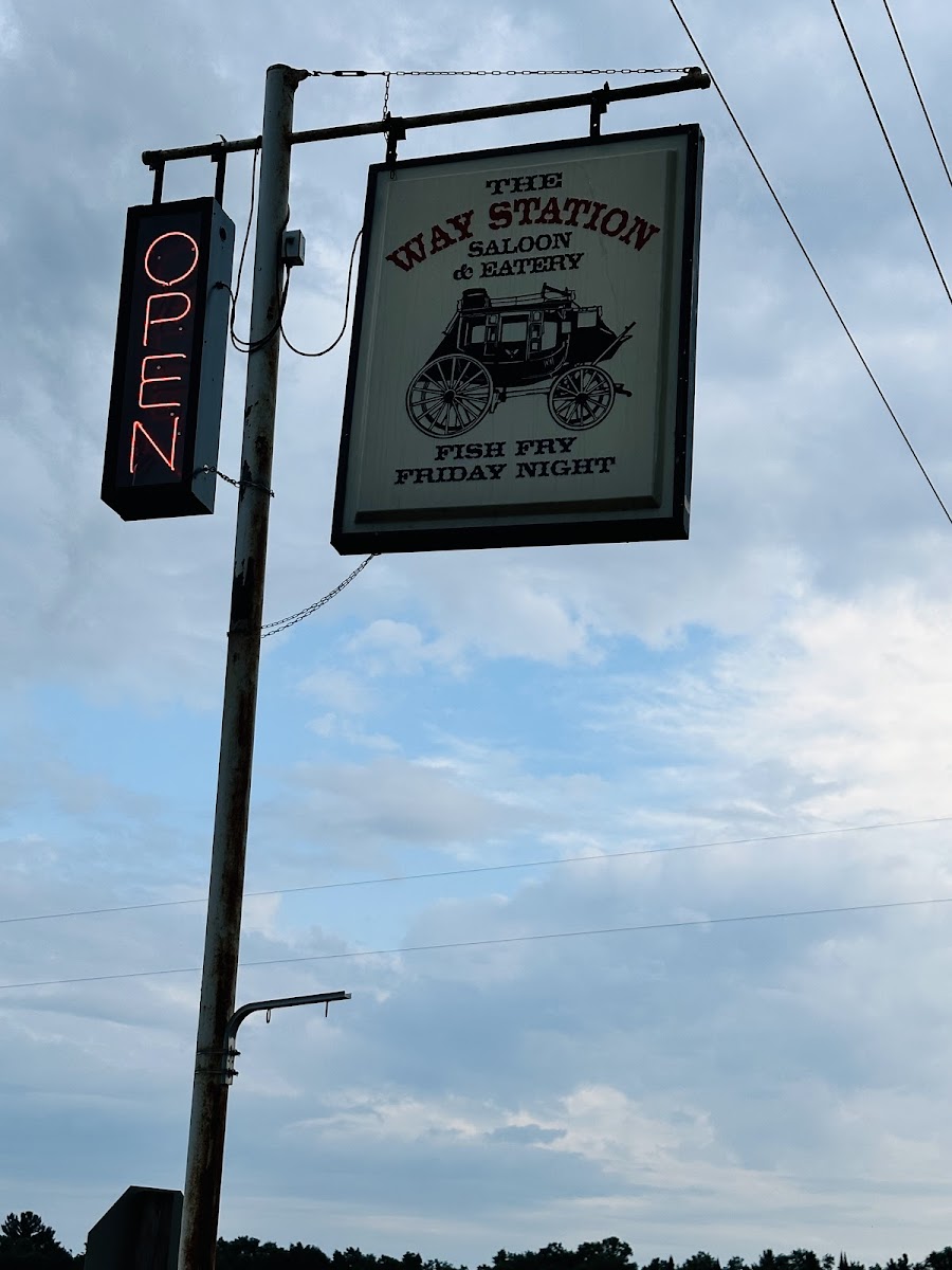 The Way Station Saloon and Eatery - Photo 3