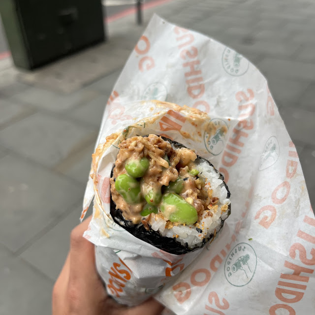 Signature Salmon Roll