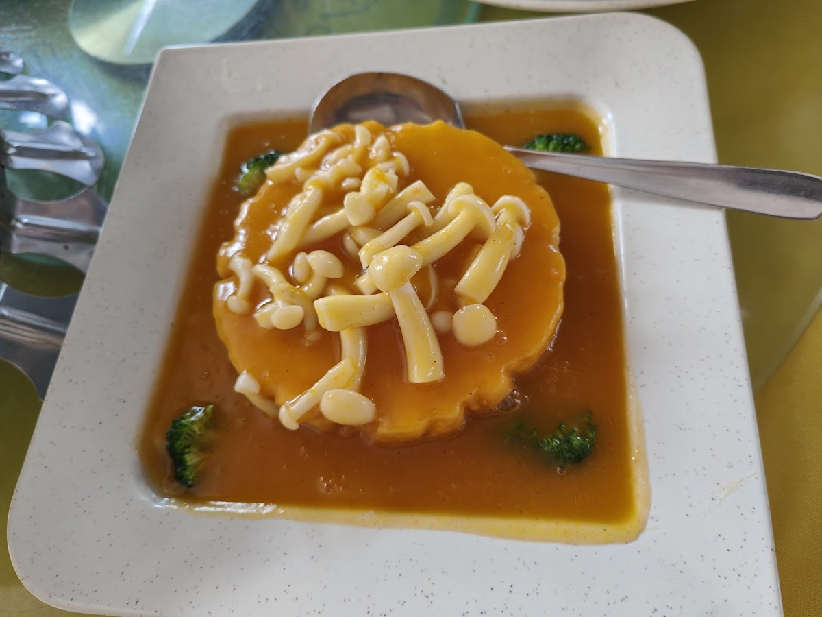 Da Jia Lai Restaurant - Photo 8