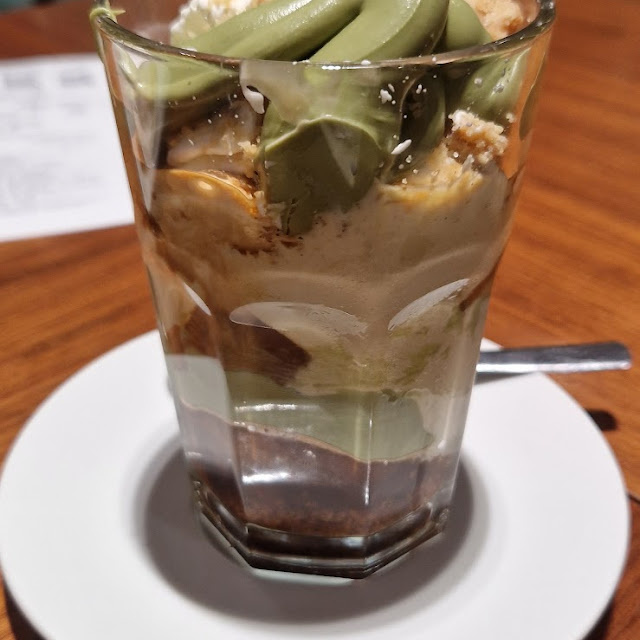 Affogato Al Caffè Con Crema Al Pistacchio