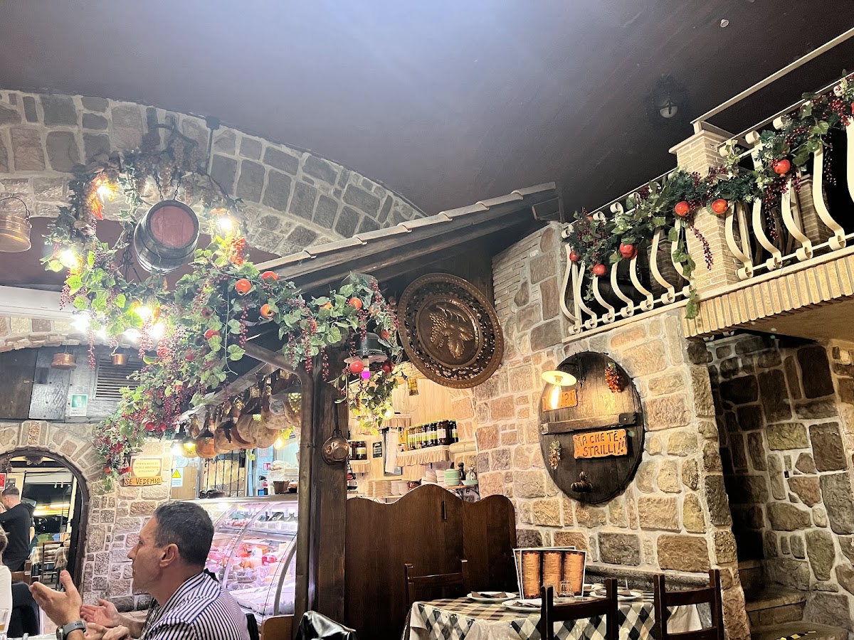 Osteria l'Aricciarola - Photo 9