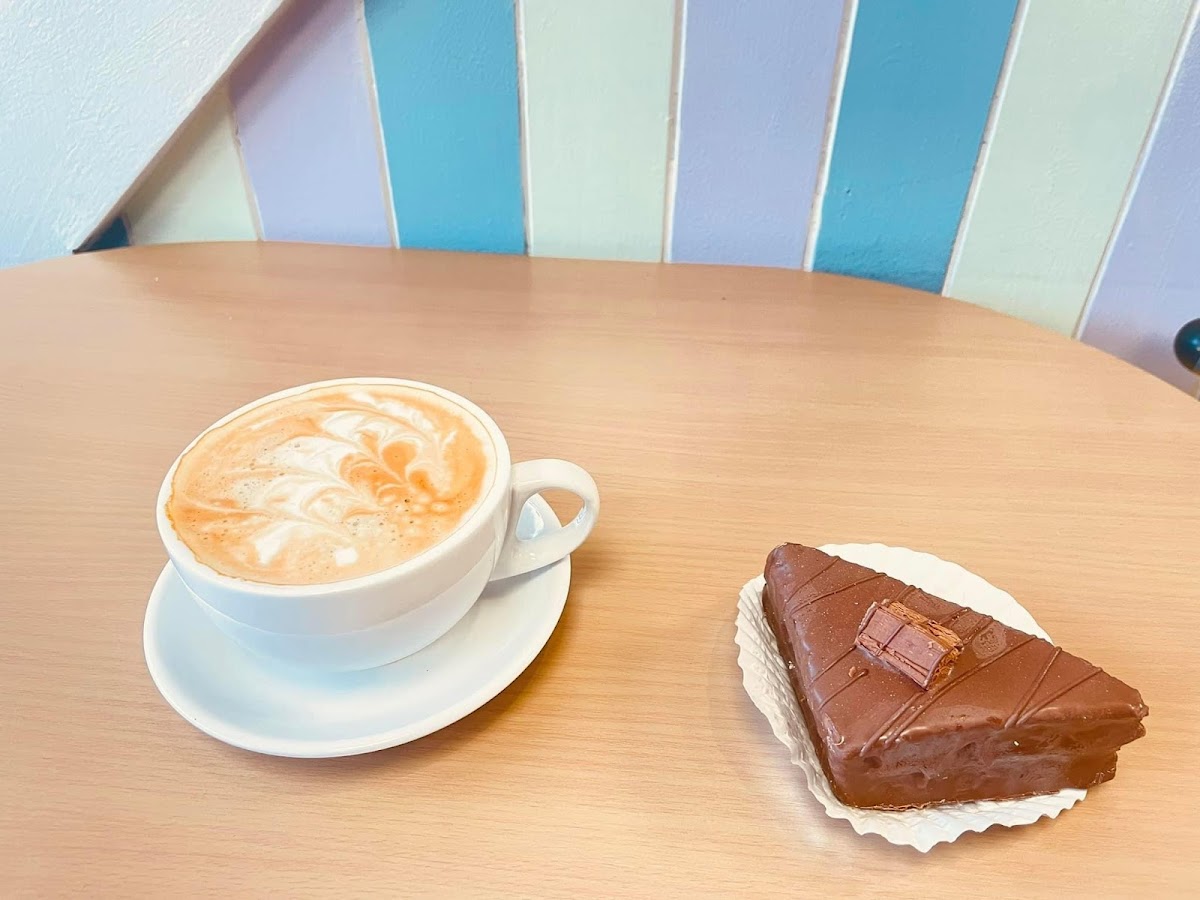 Rita’s Sandwich Bar and Cafe - Photo 6
