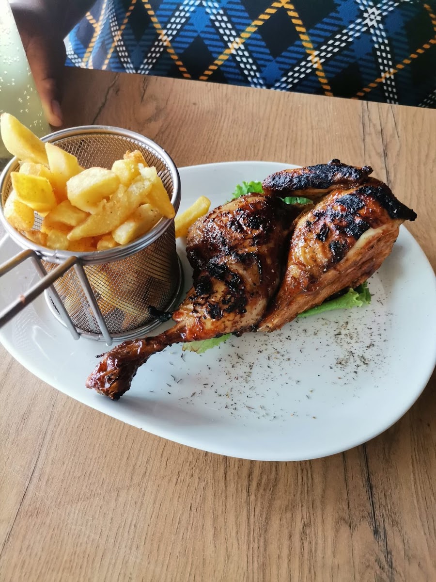 Iziko Lounge - Photo 8