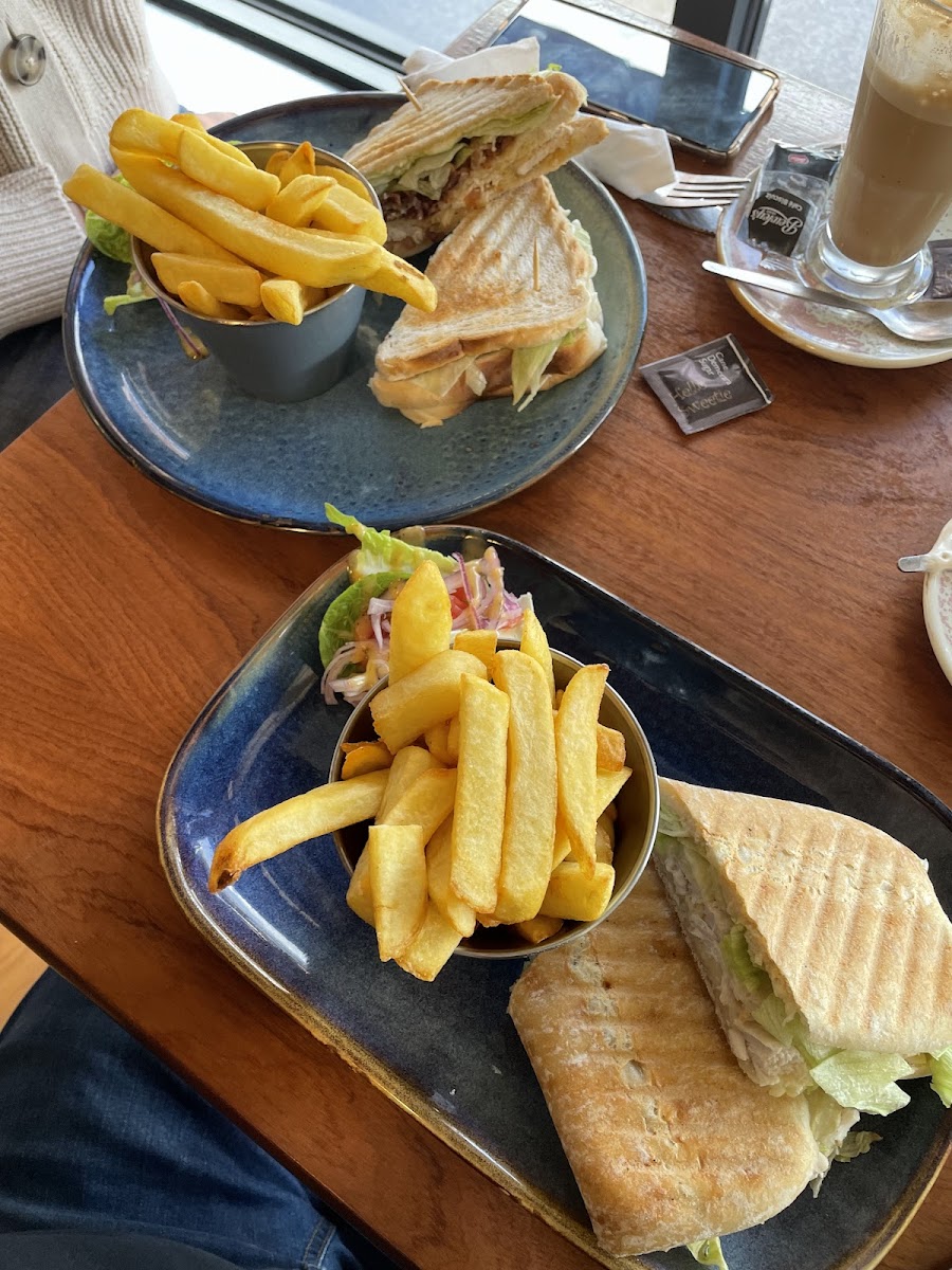 Shimna Café - Photo 5