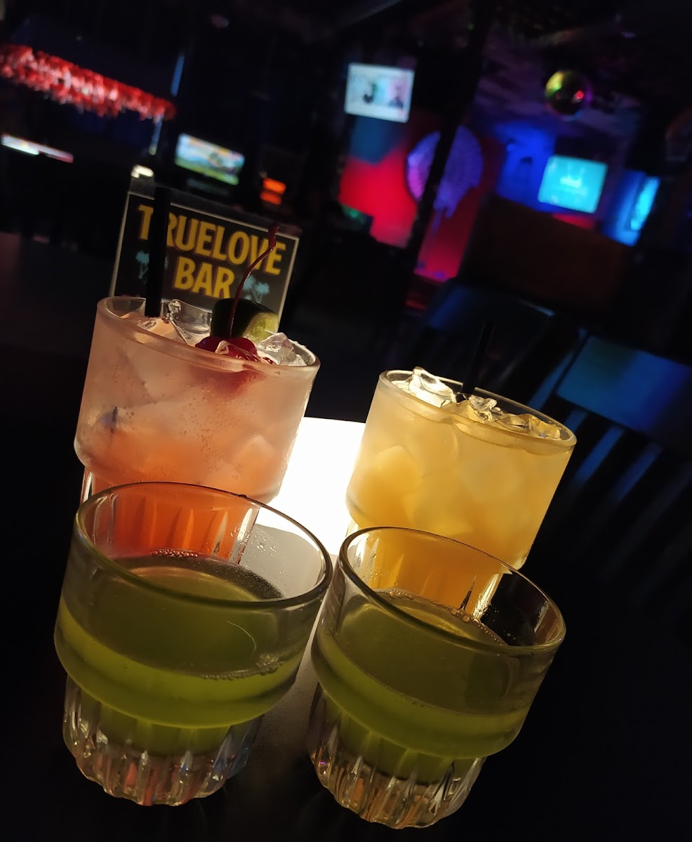 Truelove Bar - Photo 1