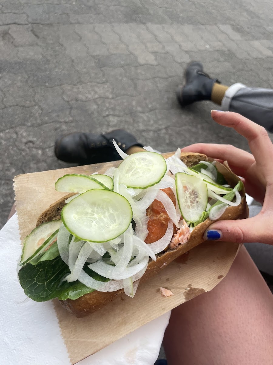 Tommy's Fisch - Photo 6