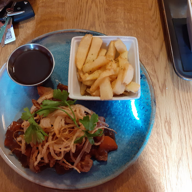 Steak and Guinness Pie