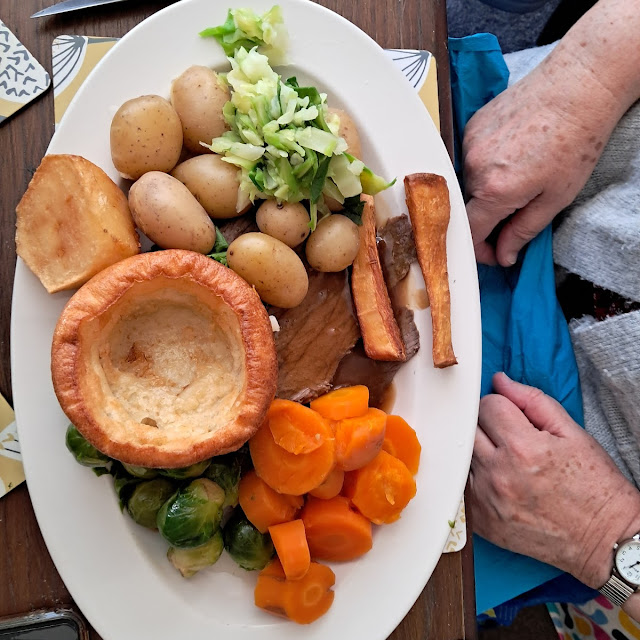 Roast Beef Lunch