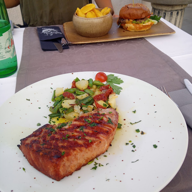 Tuna Steak