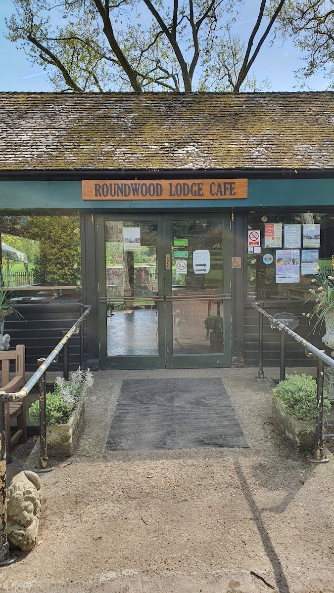 Roundwood Lodge Cafe