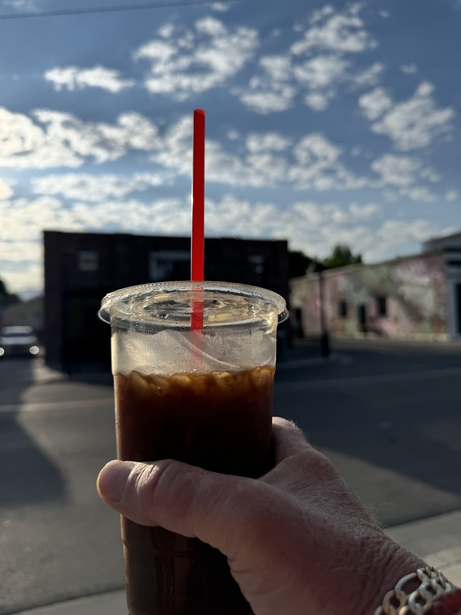 TRES GATOS COFFEE - Photo 6
