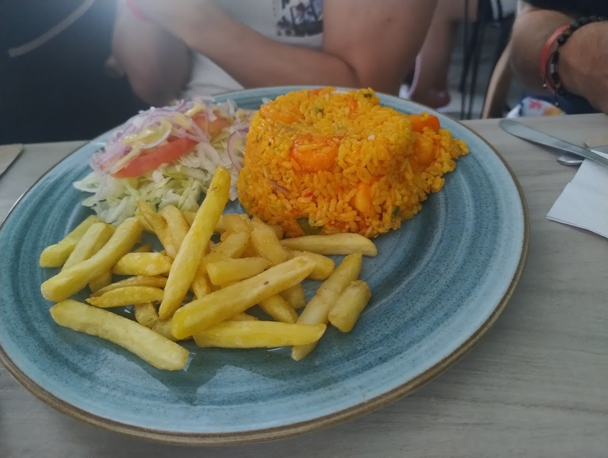 Restaurante Casa Blanca del Mar - Photo 2