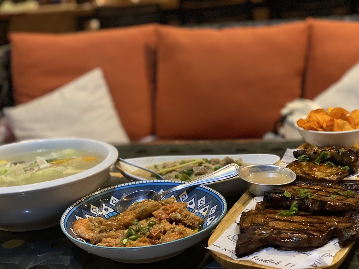 KUBU Restaurant + Bar - Photo 2