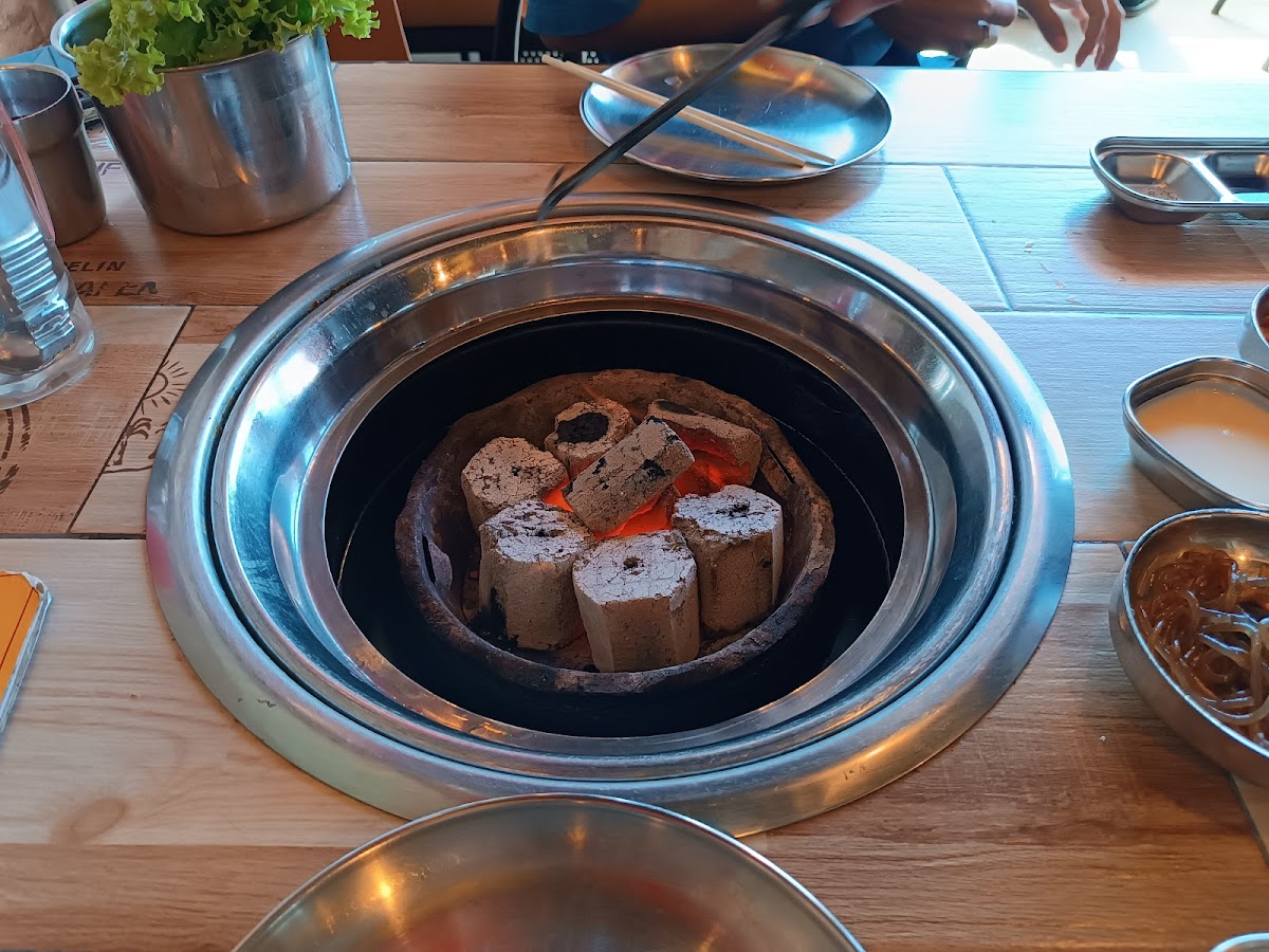 D'King Samgyupsal - Main Branch - Photo 9