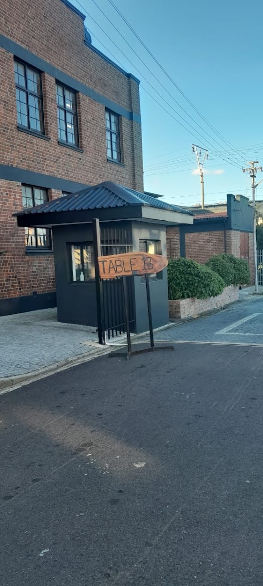Table Thirteen Observatory - Photo 2