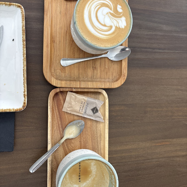 Flat White & Cappucino