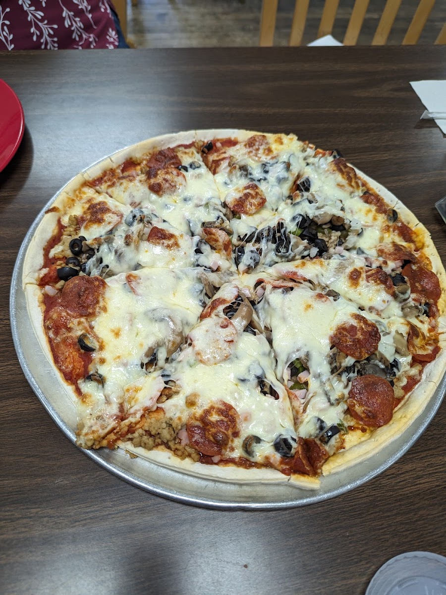 Aunt Necee's Pizza - Photo 6