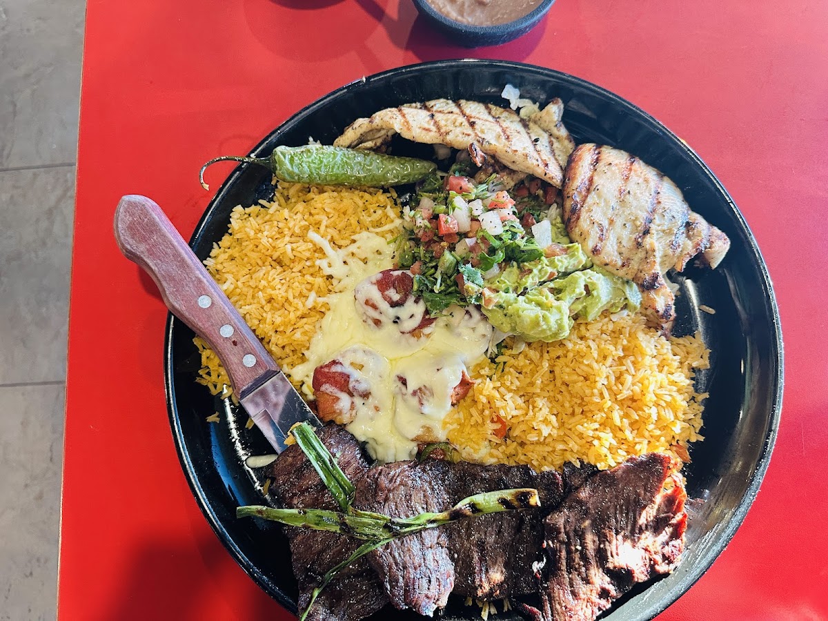 El Paraiso Mexican Grill Monroe - Photo 5
