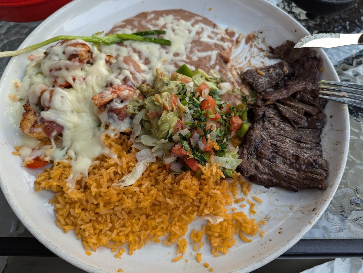 El Paraiso Mexican Grill Monroe - Photo 8