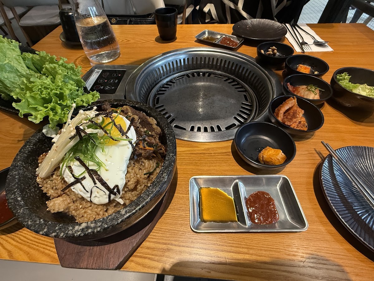 Jin Joo Korean Grill - SM Aura Premier - Photo 2