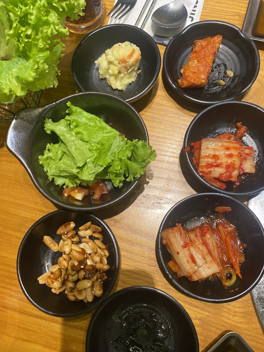 Jin Joo Korean Grill - SM Aura Premier - Photo 3