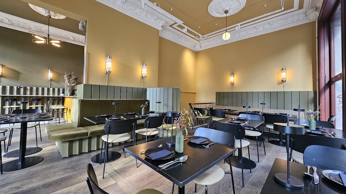 meman restaurant - Photo 2