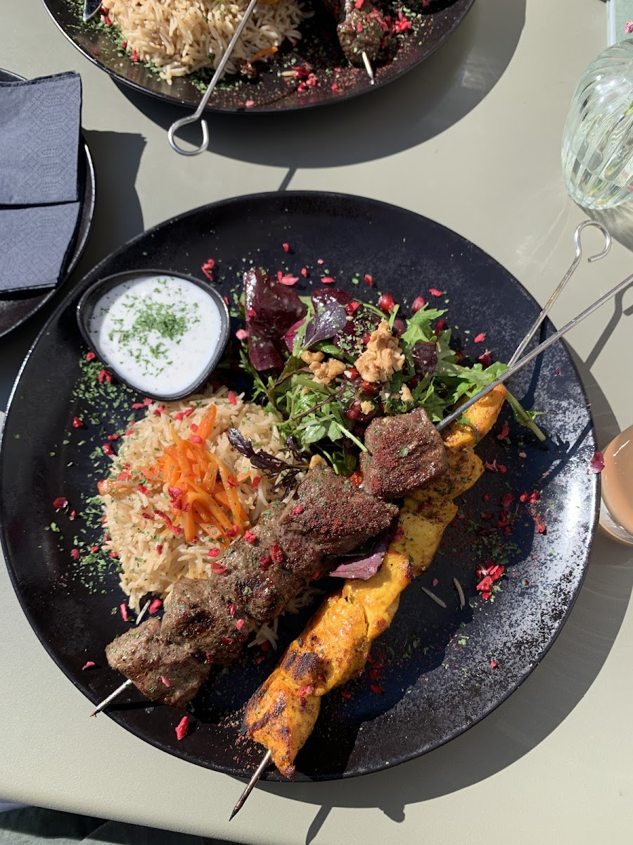 meman restaurant - Photo 4