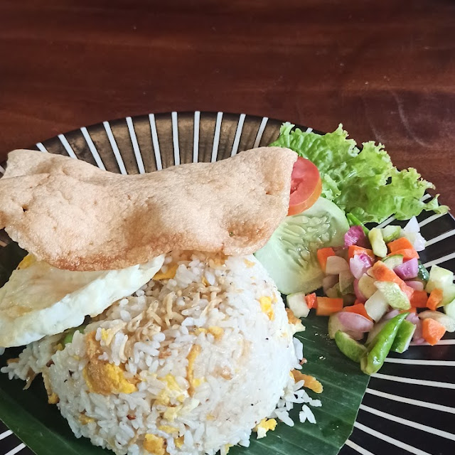 Nasi Goreng Dan Nasi Bakar