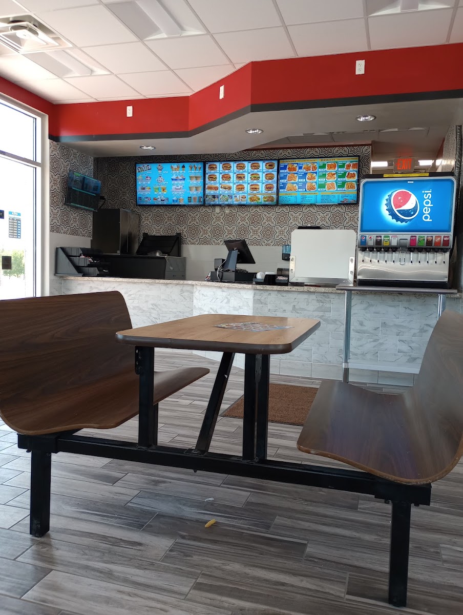 Casablanca Burgers - Photo 2