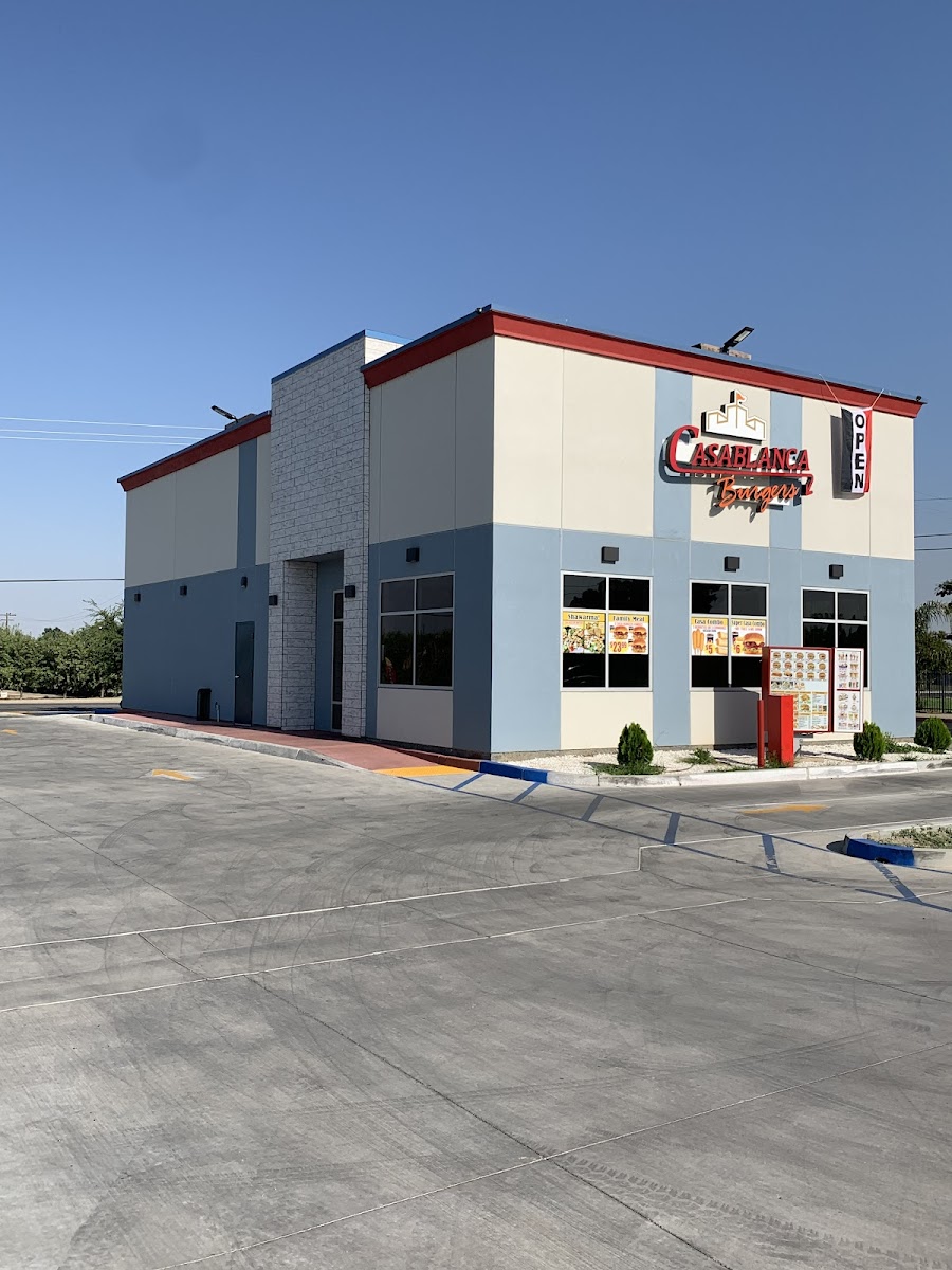Casablanca Burgers - Photo 3