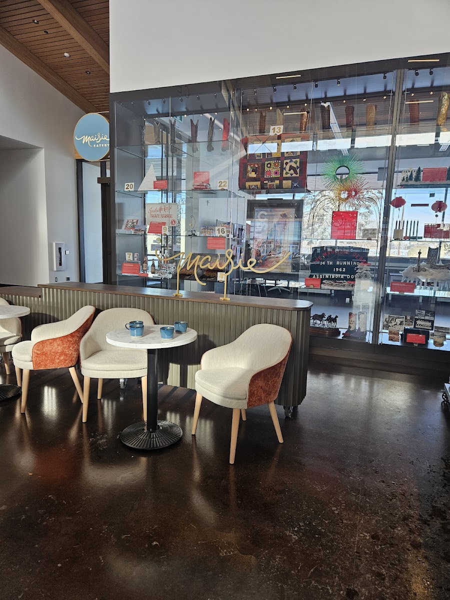 Maisie Eatery - Photo 6