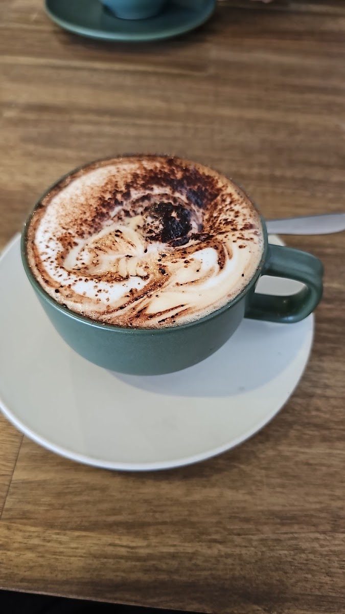 Mavericks Café Co. - Photo 4