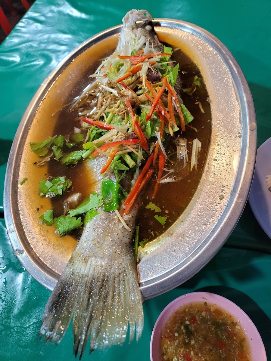 Fikeaw Yaowarat - Photo 9
