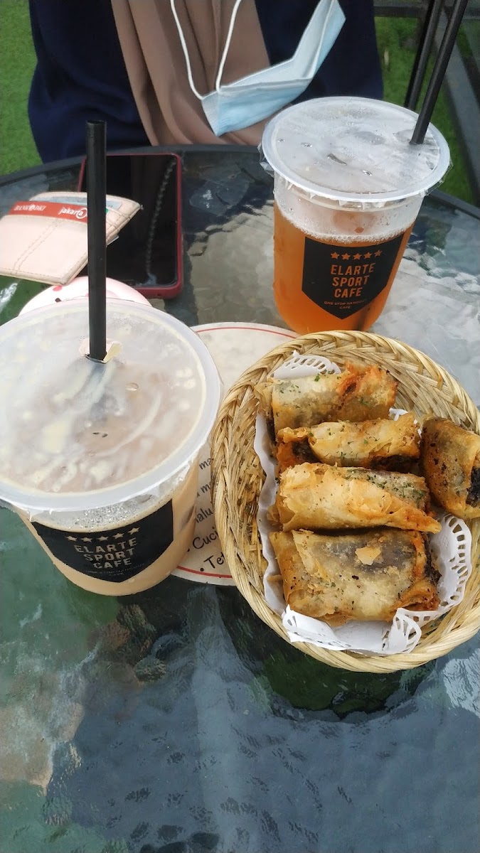 Elarte Sport Cafe Tebet - Photo 6