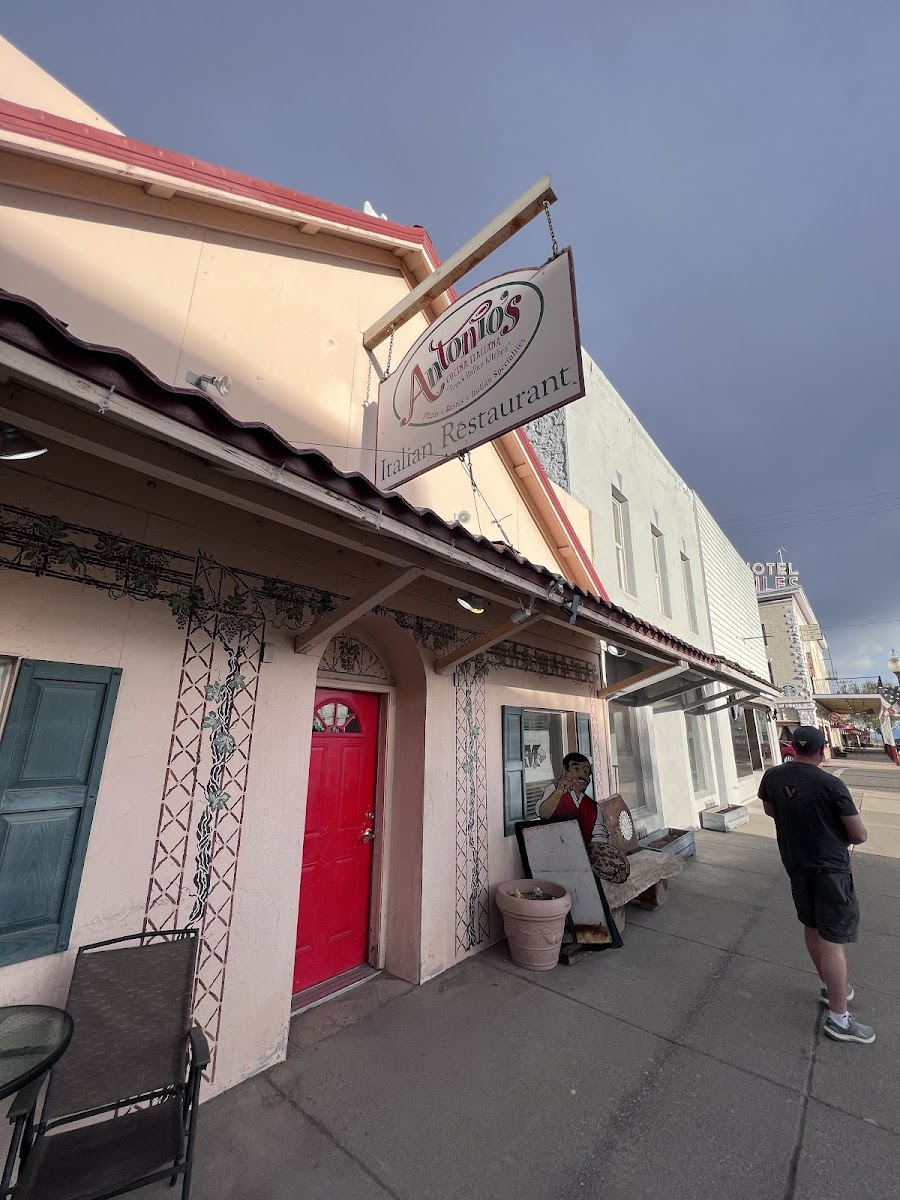 Antonio's Cucina Italiana