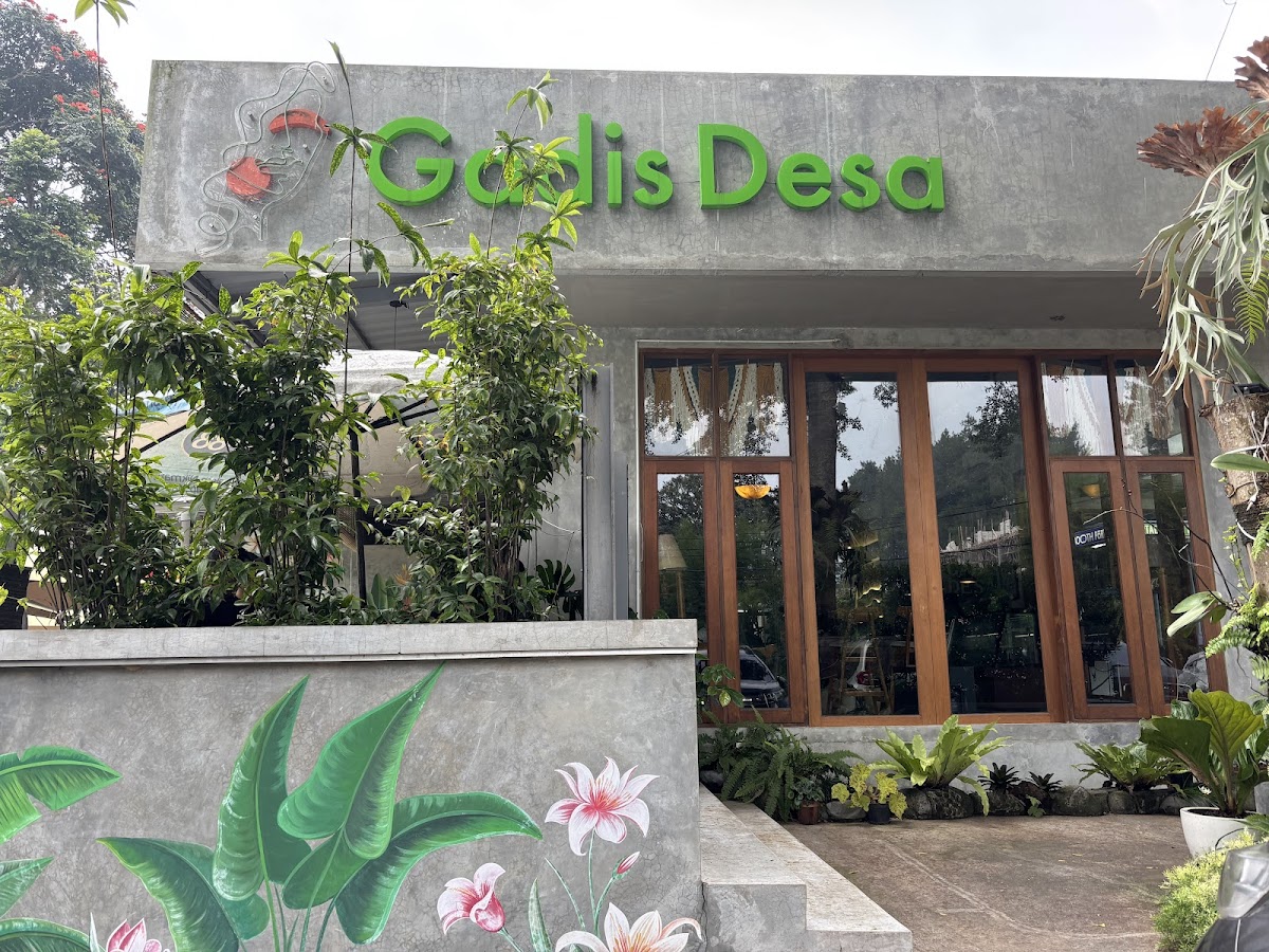 Gadis Desa Cafe and Bar