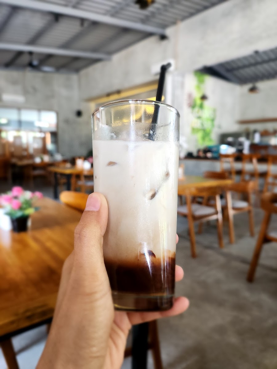 Gadis Desa Cafe and Bar - Photo 9
