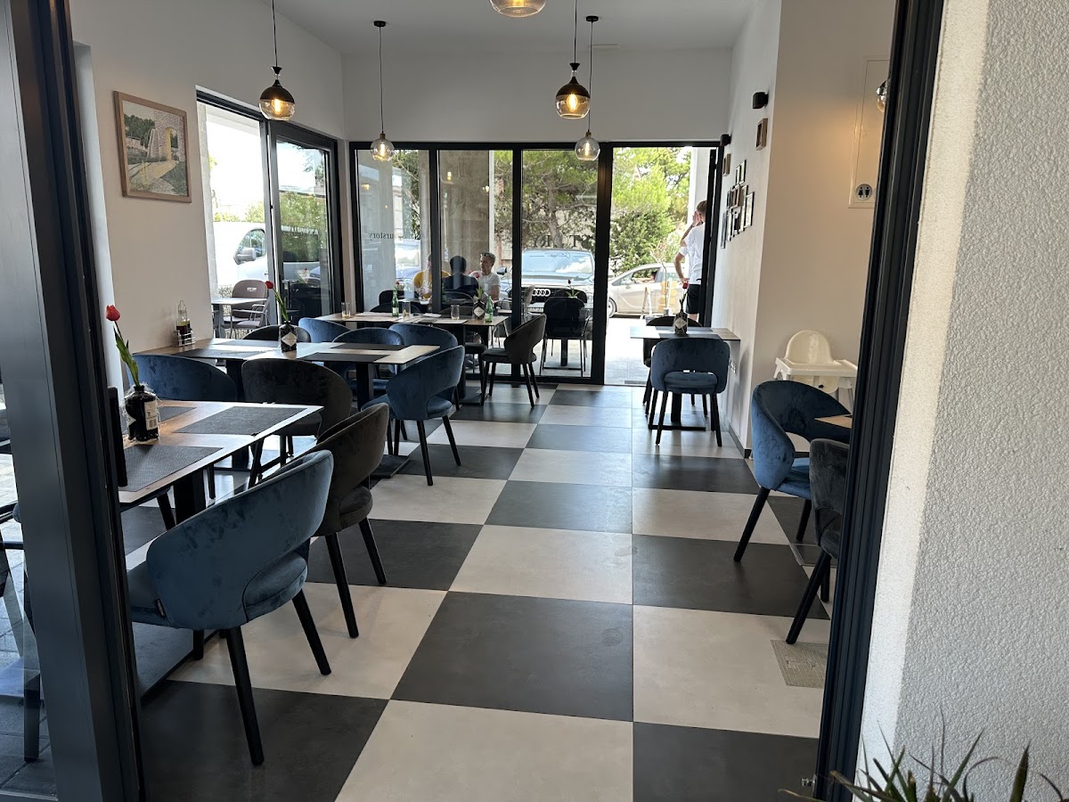 Story Vir Bistro - Croatian cuisine -