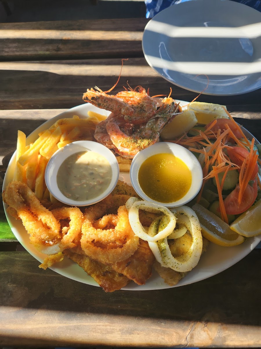 The Pumphouse Family Restaurant & Bar - Photo 4