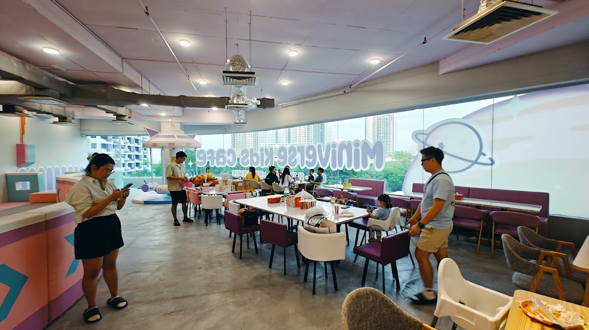 Miniverse Kids Cafe