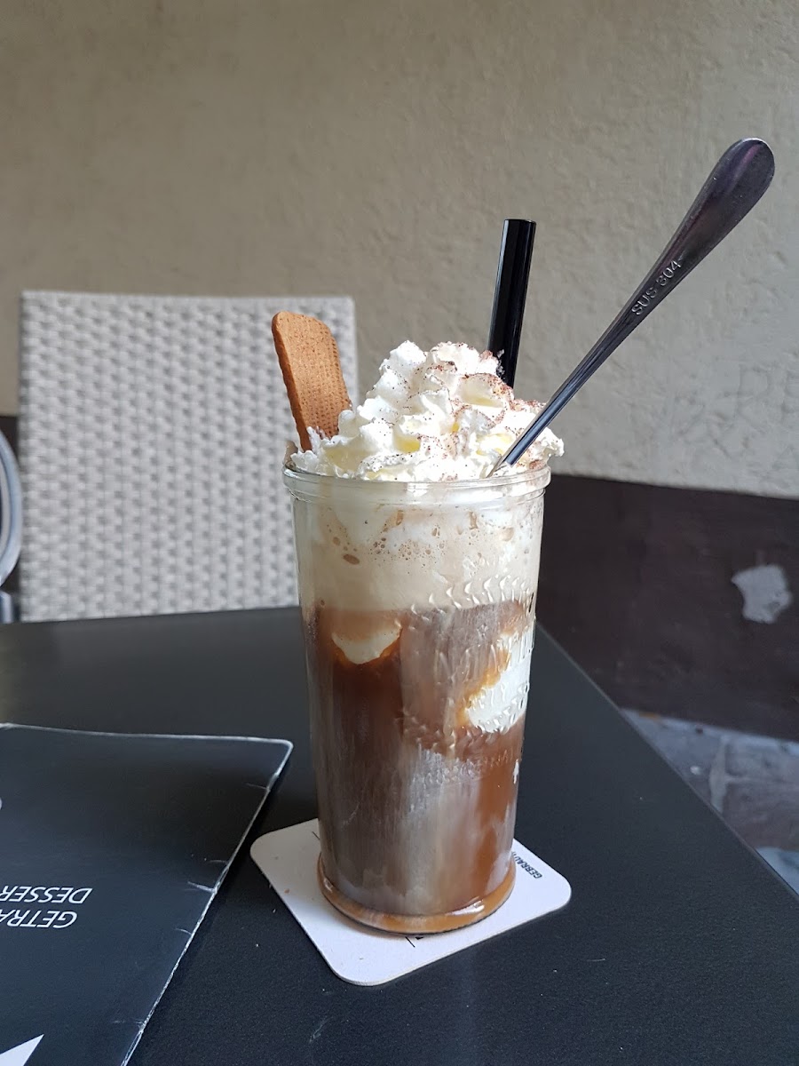 QUINTS - Cafe Restaurant Lounge - Photo 7