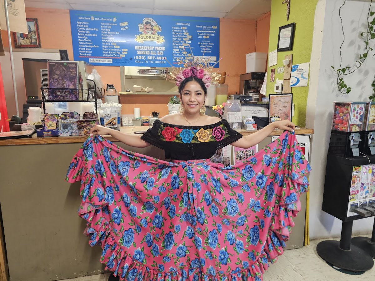 Gloria's Mexican Restaurant - Photo 3