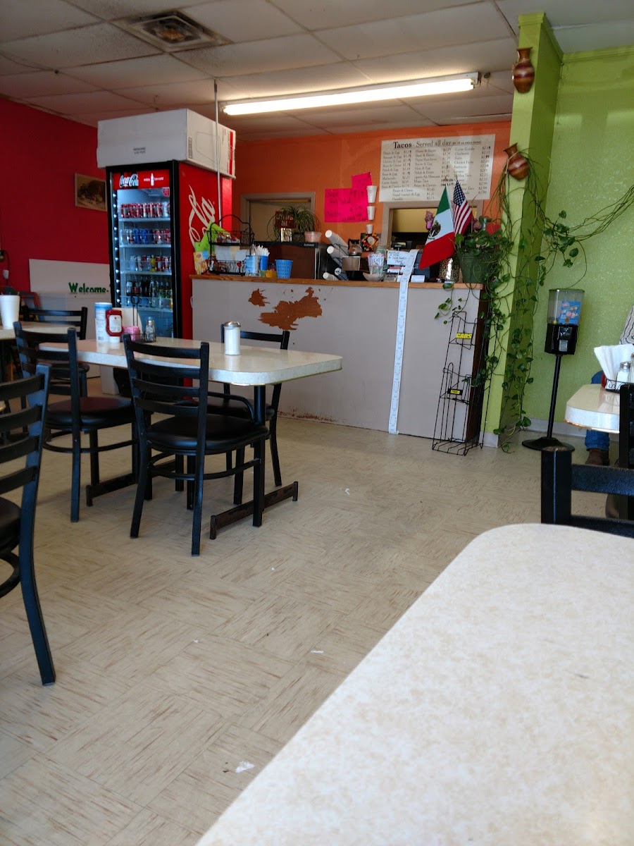Gloria's Mexican Restaurant - Photo 6