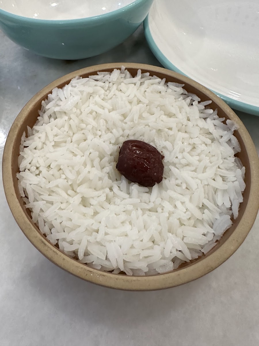 Yu Ji Seafood Restaurant • 澳门 • 渔记脆皮烤鱼 - Photo 6