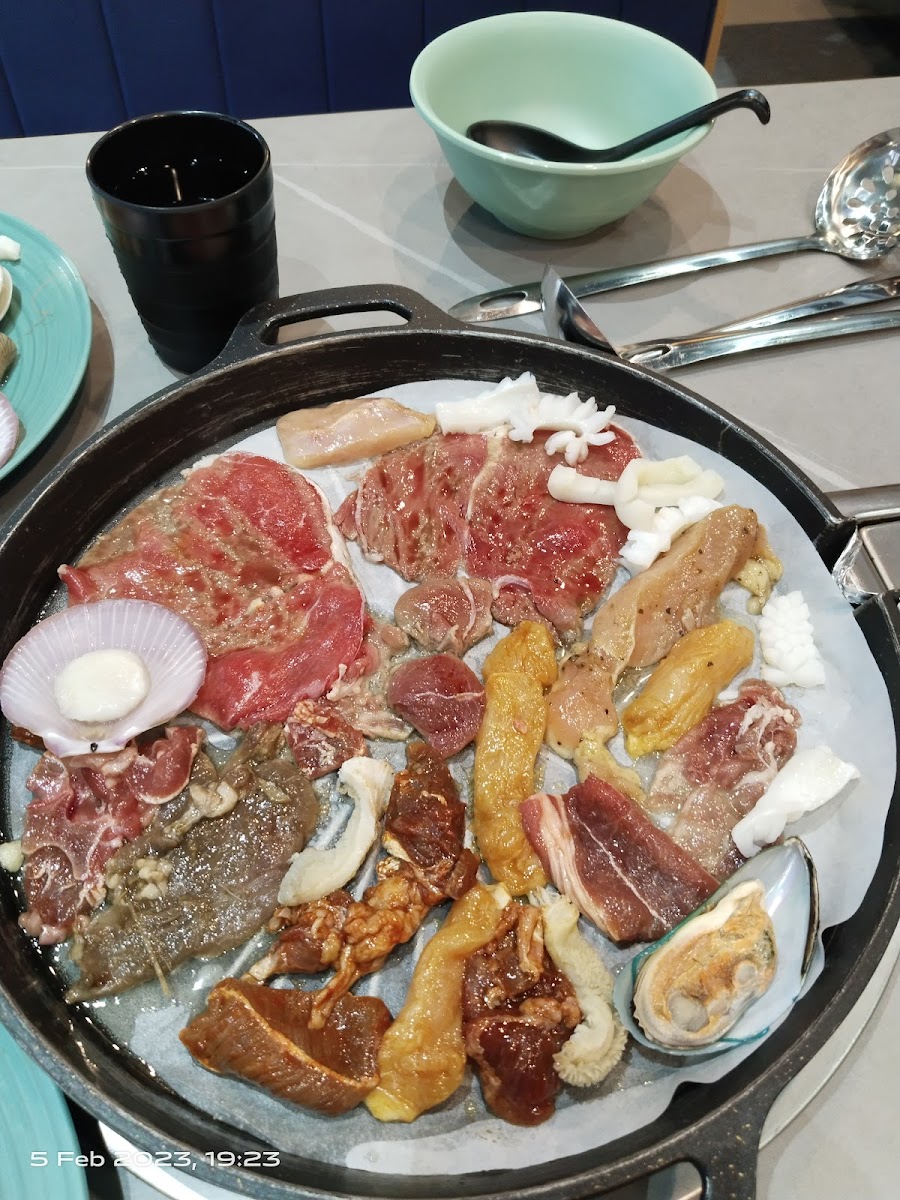Sebun BBQ Steamboat 七烧烤火锅 - Photo 5