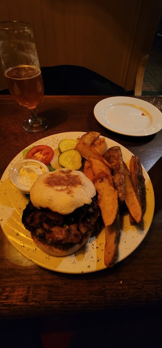 Maier's Brick Cafe - Photo 7