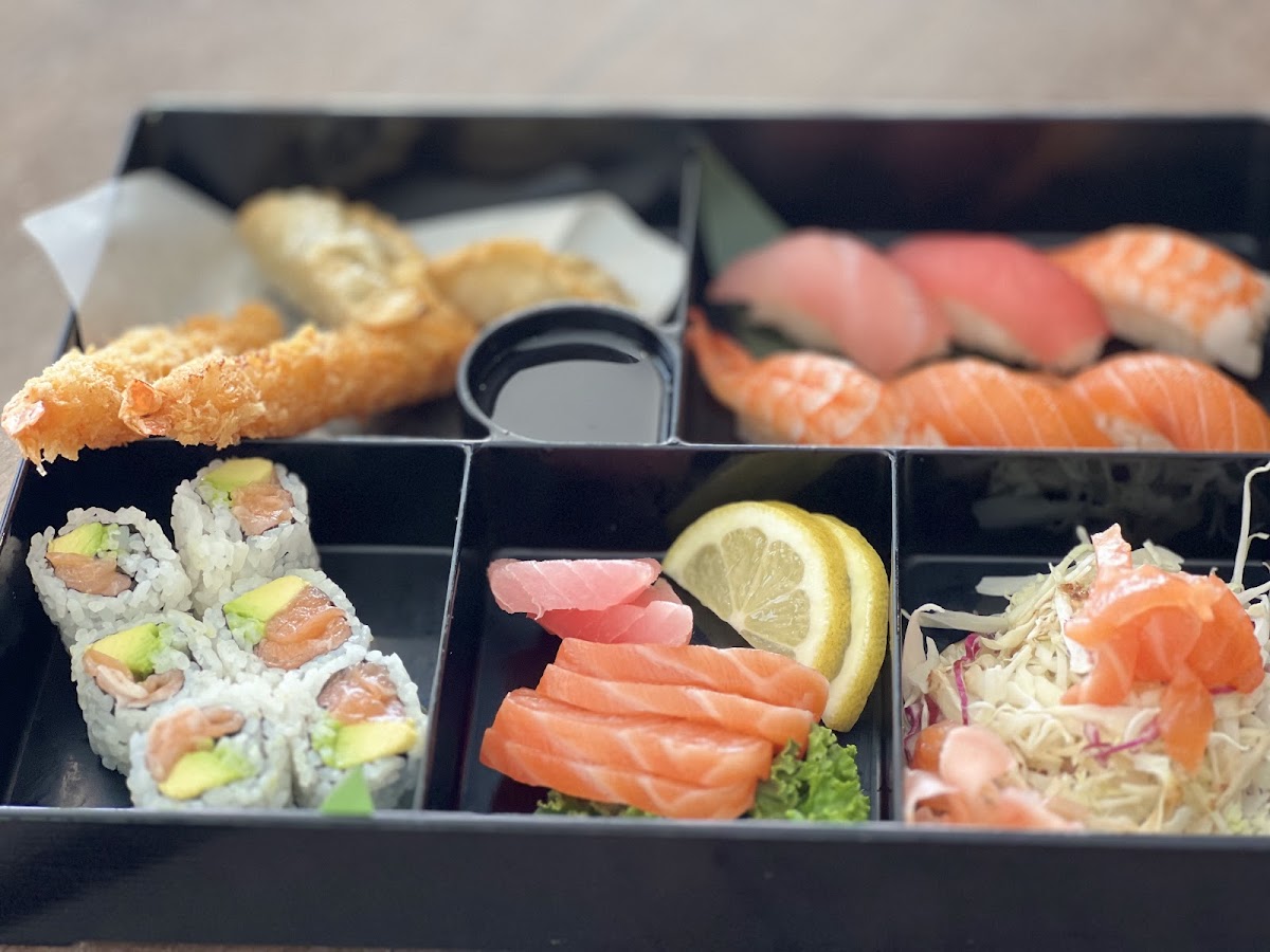 Kan Sushi & Poke Dubbo - Photo 2