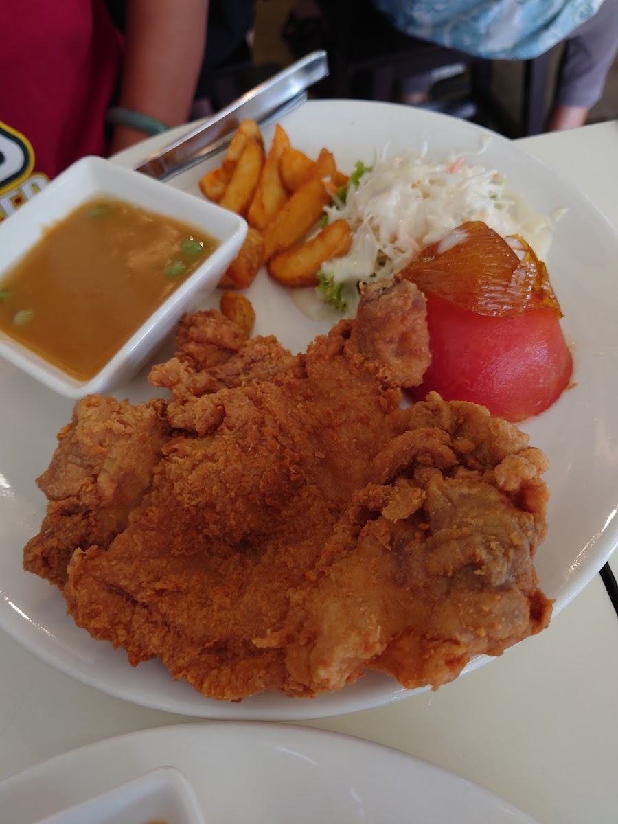 Restoran Hua Mui Seri Alam - Photo 4