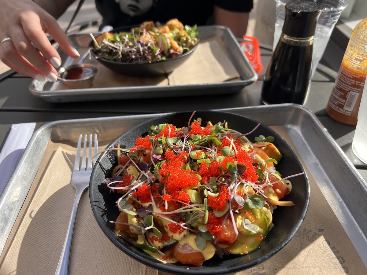 Nom Nom Poke Shop - Photo 4
